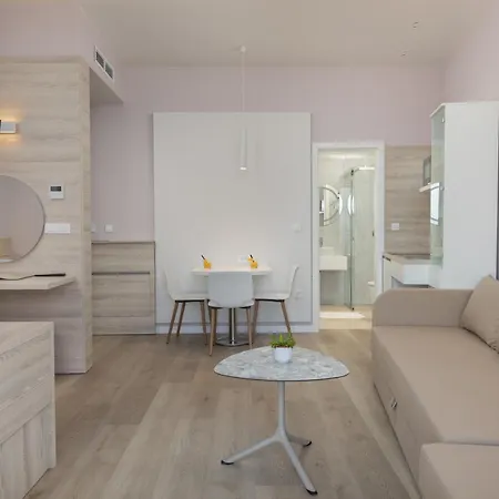 Primordia アパートホテル 3*