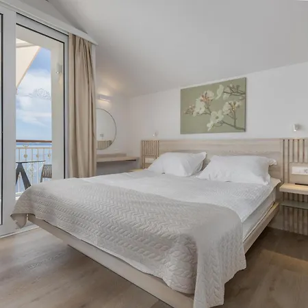 Primordia アパートホテル ポドゥゴラ